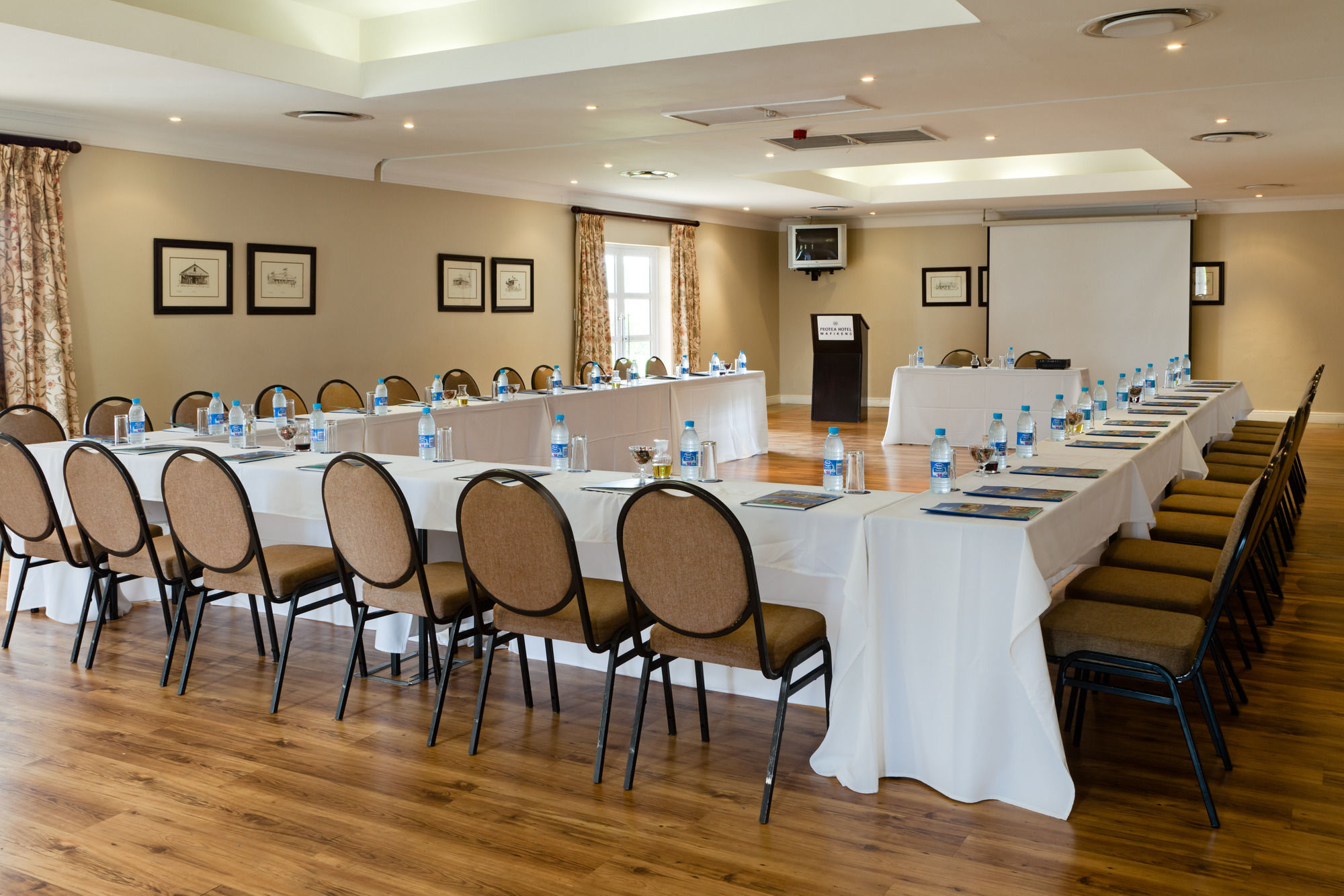 Protea Hotel By Marriott Mahikeng Mafikeng Luaran gambar